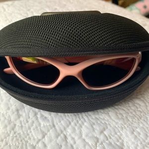 Oakley woman’s pink sunglasses with case